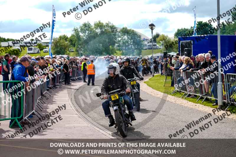 Vintage motorcycle club;eventdigitalimages;no limits trackdays;peter wileman photography;vintage motocycles;vmcc banbury run photographs